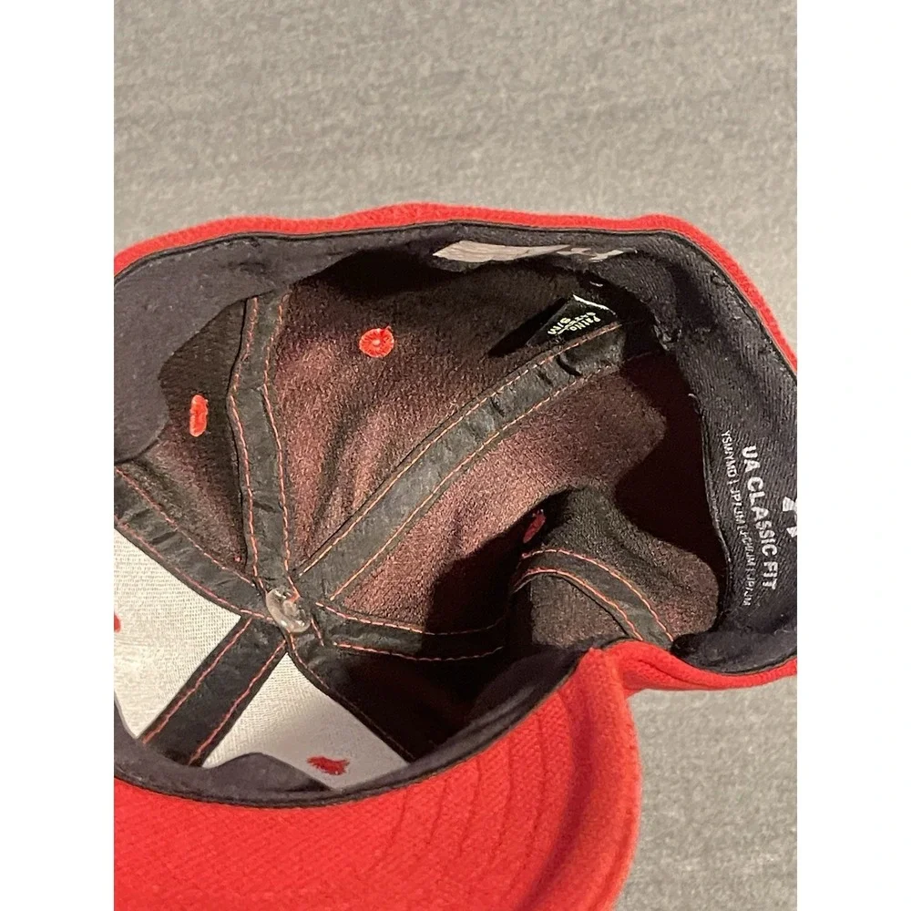 Under Armour Youth Red Adjustable Performance Baseball Cap size S/M